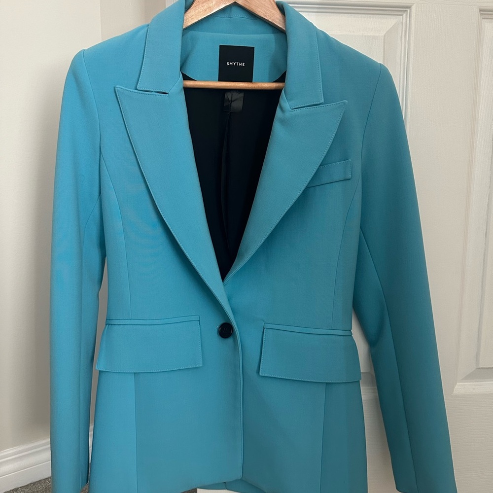 Smythe Blazer in Light Blue